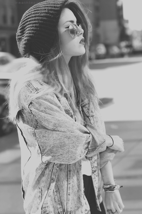 flatcast-tema-index-icin-beautiful-women-picture-3.jpg